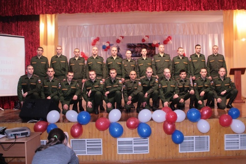 В Новгородском Доме молодежи состоялись торжественные проводы в  ряды вооруженных сил Российской Армии