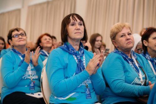 Новгородские «серебряные» волонтеры представляют регион на всероссийском добровольческом форуме