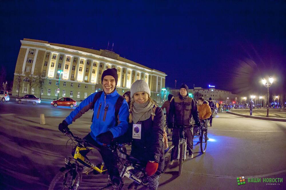 «Велосветлячки» в рамках масштабной акции «Час Земли»