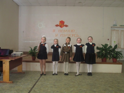 22 апреля в с. Мошенское прошло торжественное открытие акции "Георгиевская ленточка"