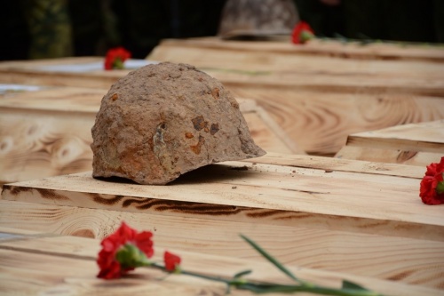 Новгородская область готовится к реализации федеральной целевой программы увековечивания памяти павших